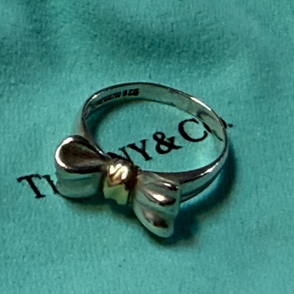 TIFFANY & Co. Silver 925 Yellow gold Ribbon Ring Size 7